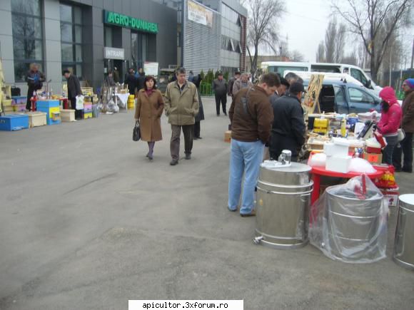 TARGUR APICOL GALATI 2011 - rica - TARGURI APICOLE