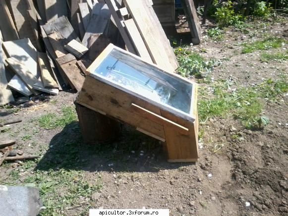 Topitor solar pentru faguri - asa arata din lateral - SCHITE SI PLANURI
