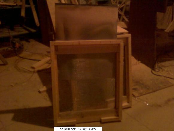 confectionez orice model de stup - atelier de tamplarie executa stupi si - VANZARI ECHIPAMENTE APICOLE