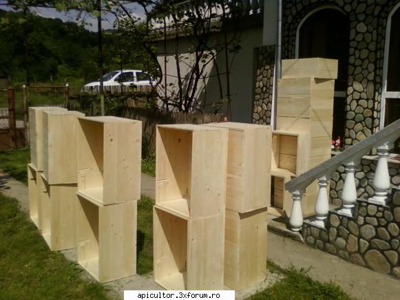 confectionez orice model de stup - stupi pavilion 100 ron - VANZARI ECHIPAMENTE APICOLE