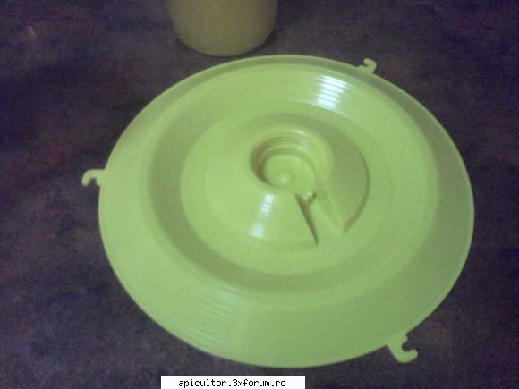 fotoklipa - Adapatoare ( se pun sticle de plastic de 5 L ) - DESPRE MINE! CINE SUNT!!!