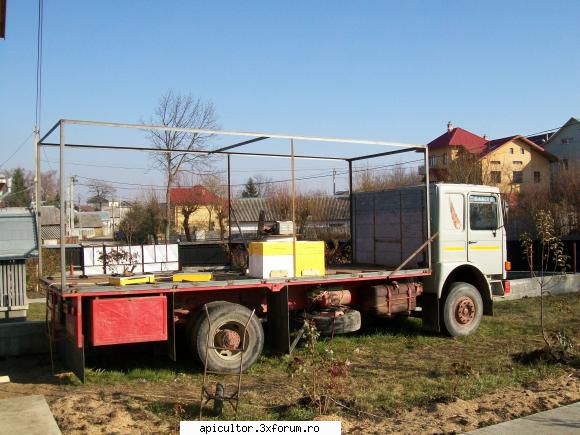 poze crisbee - se zice ca omul gospodar, isi face iarna car si - POZE