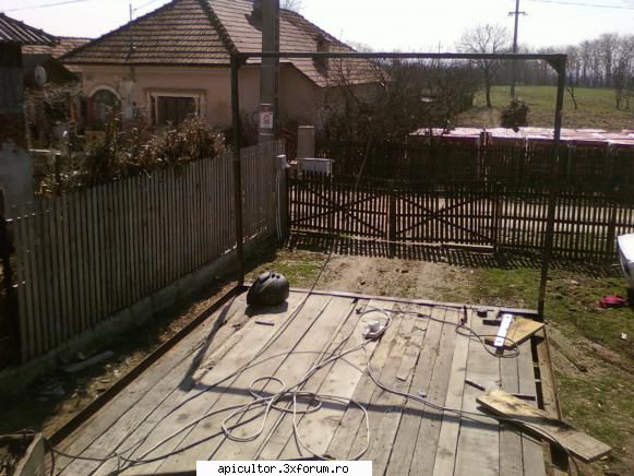 raba pavilion apicol - f dupa atatea calcule punem prima sudura - PAVILIONUL APICOL